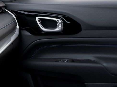 New 2026 Jeep Compass Latitude AWD/4WD image 25
