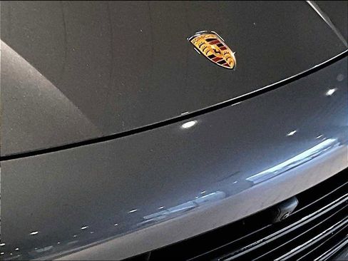 Used 2023 Porsche Cayenne image 31