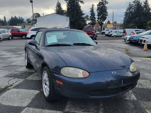 Used 1999 MAZDA MX-5 Miata image 2