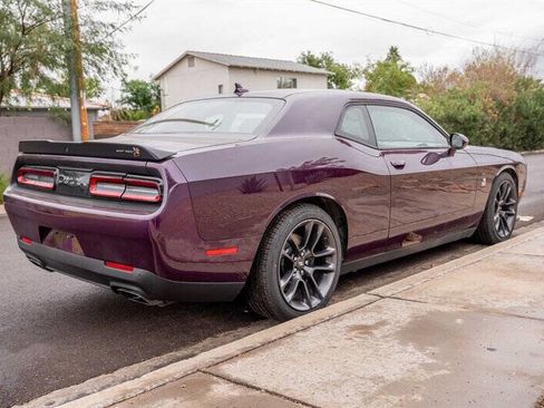 Used 2021 Dodge Challenger R/T Scat Pack w/ Driver Convenience Group image 5