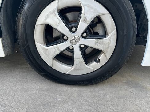 Used 2013 Toyota Prius Two FWD image 23
