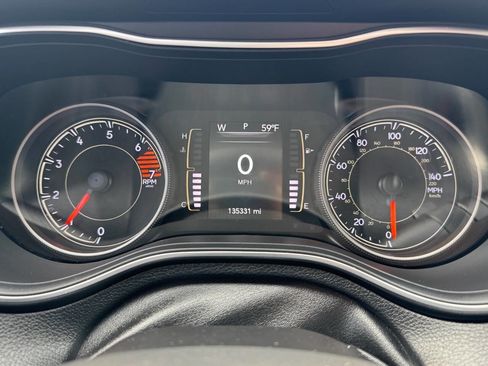 Used 2019 Jeep Cherokee Latitude w/ Popular Appearance Group image 24