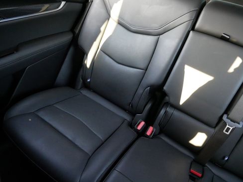 Certified 2025 Cadillac XT6 Sport image 12