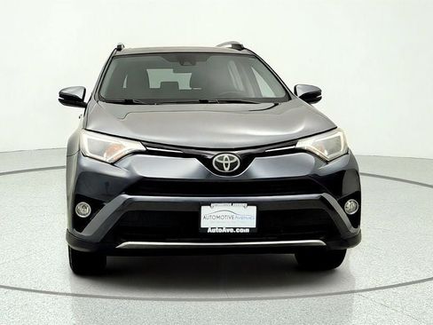 Used 2017 Toyota RAV4 XLE w/ Plus Extra Value Package AWD/4WD image 2