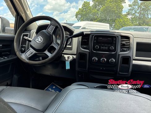 Used 2017 RAM 2500 Tradesman RWD image 16