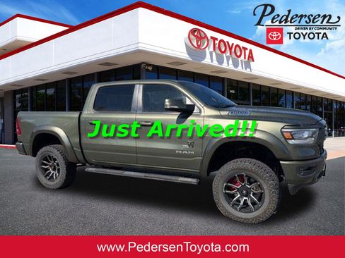 Used 2021 RAM 1500 Big Horn AWD/4WD image 1