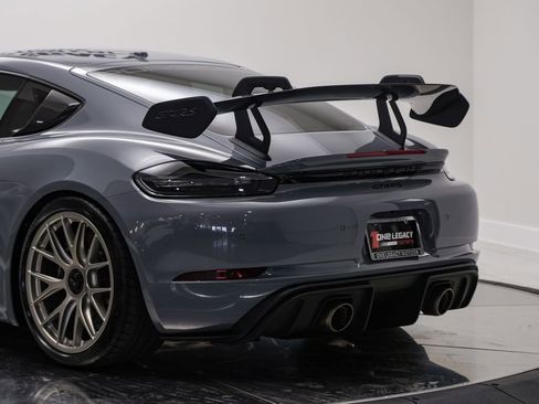 Used 2025 Porsche 718 Cayman GT4 RS w/ Weissach Package RWD image 13