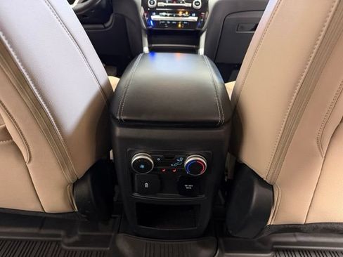 Used 2021 Ford Explorer Limited w/ Hybrid Equipment Group 310A AWD/4WD image 32