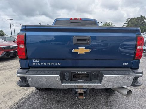 Used 2019 Chevrolet Silverado 2500 LTZ w/ Duramax Plus Package AWD/4WD image 2