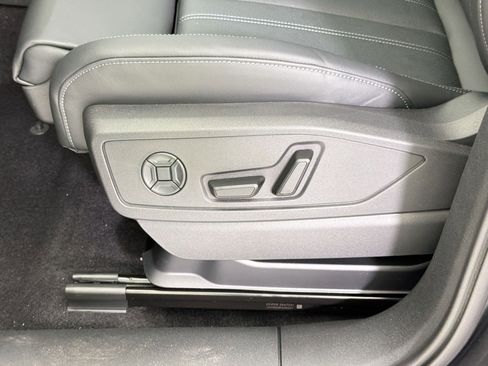 New 2026 Audi Q5 Premium Plus image 15