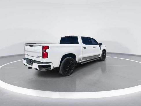 Used 2023 Chevrolet Silverado 1500 High Country w/ High Country Premium Package AWD/4WD image 11
