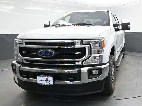 Used 2022 Ford F250 Lariat image 2