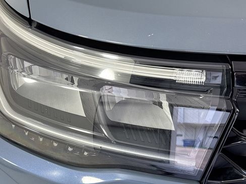 Used 2025 Ford Explorer ST AWD/4WD image 41