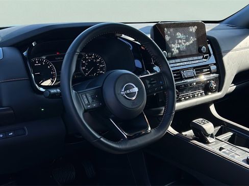 Used 2025 Nissan Pathfinder Rock Creek image 24