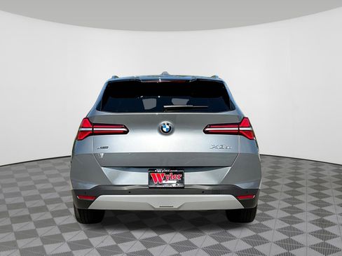 Used 2025 BMW X3 xDrive30i w/ Premium Package AWD/4WD image 5