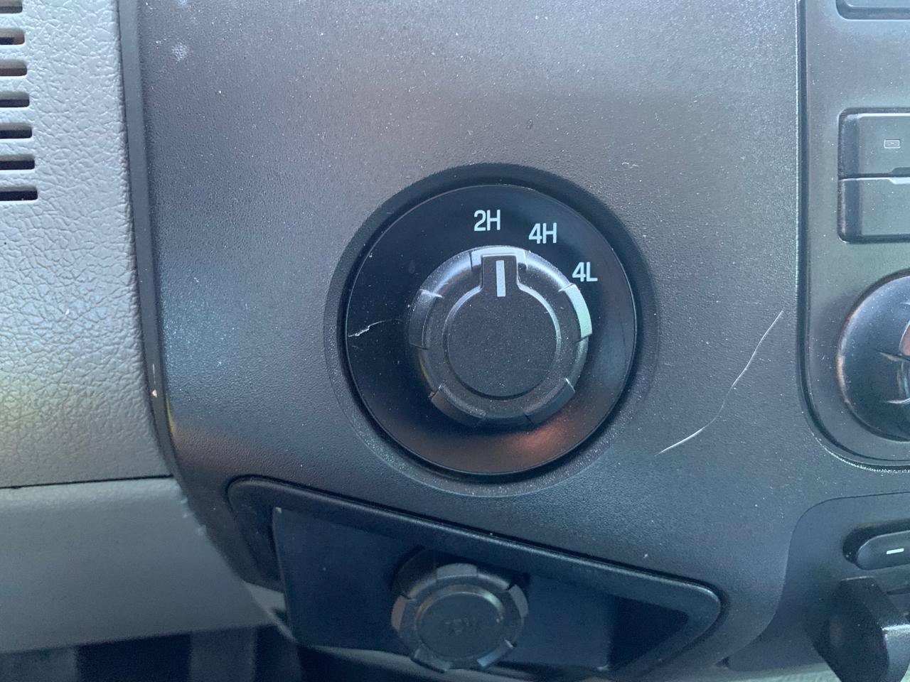 Used 2013 Ford F350 XL w/ PWR Equipment Group AWD/4WD image 28