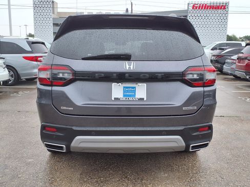 Used 2023 Honda Pilot Touring image 22