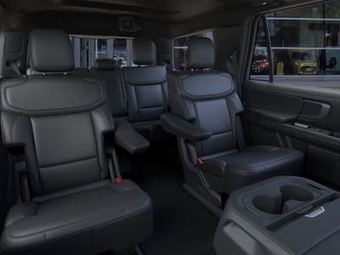 New 2026 Ford Expedition Platinum w/ Stealth Performance Package AWD/4WD image 11