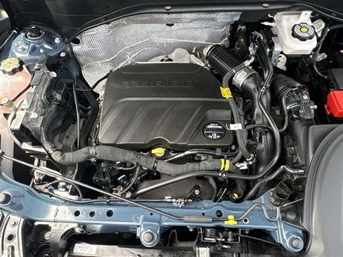 Certified 2024 Buick Encore GX Preferred w/ Comfort Package FWD image 28