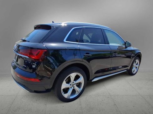 Certified 2021 Audi Q5 Premium AWD/4WD image 8