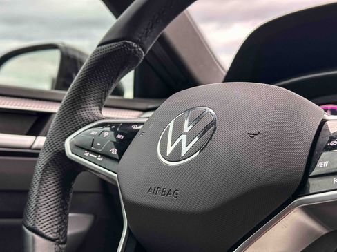 Used 2023 Volkswagen Arteon SEL Premium w/ Arteon MDO Package image 30