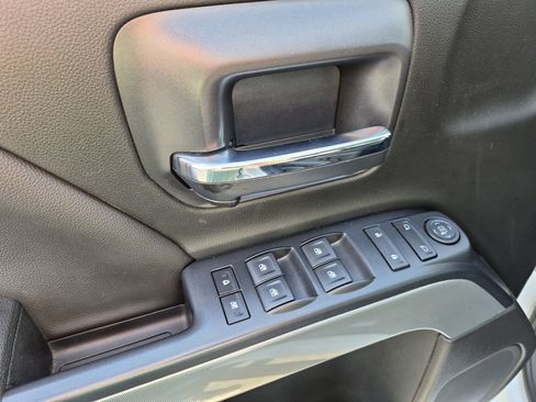 Used 2018 Chevrolet Silverado 1500 LT w/ All Star Edition AWD/4WD image 13