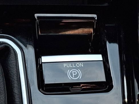 Used 2024 Jeep Compass Limited w/ Driver Assist Group I image 27