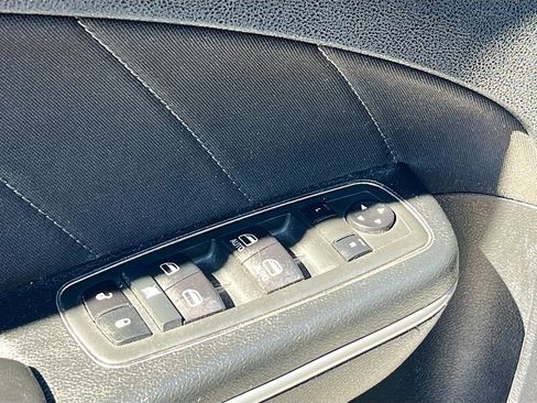 Used 2020 Dodge Charger R/T RWD image 17
