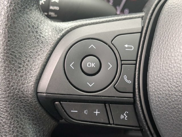 Used 2023 Toyota RAV4 XLE w/ Convenience Package FWD image 23