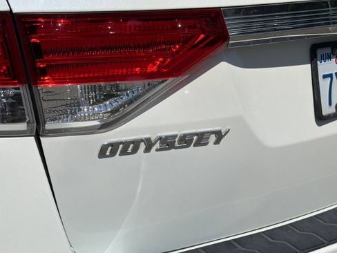 Used 2017 Honda Odyssey EX-L image 7