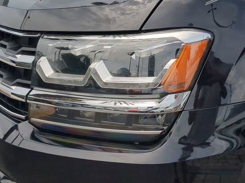 Used 2019 Volkswagen Atlas SEL R-Line AWD/4WD image 7