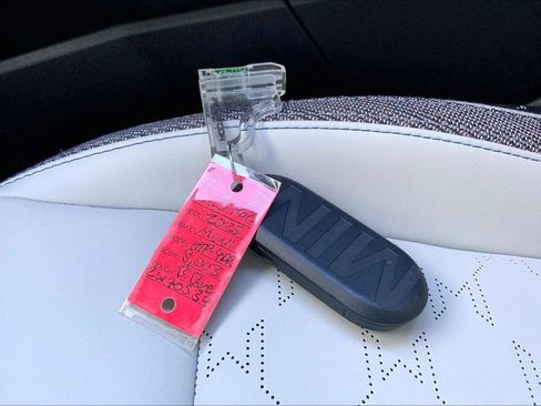 Certified 2025 MINI Cooper S image 14