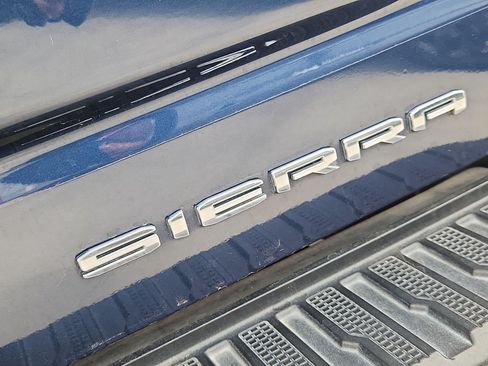 Certified 2022 GMC Sierra 1500 Denali w/ Denali Reserve Package AWD/4WD image 33