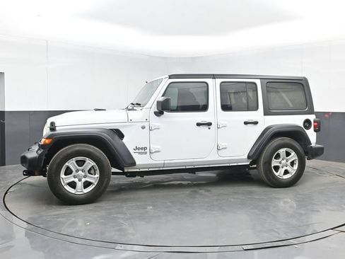 Used 2019 Jeep Wrangler Unlimited Sport S AWD/4WD image 6