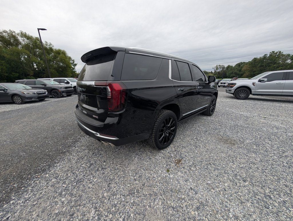 Used 2026 GMC Yukon Denali w/ Sun & Power Step Package AWD/4WD image 13