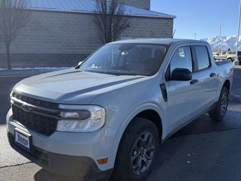 Used 2022 Ford Maverick XLT w/ Equipment Group 300A Standard image 6