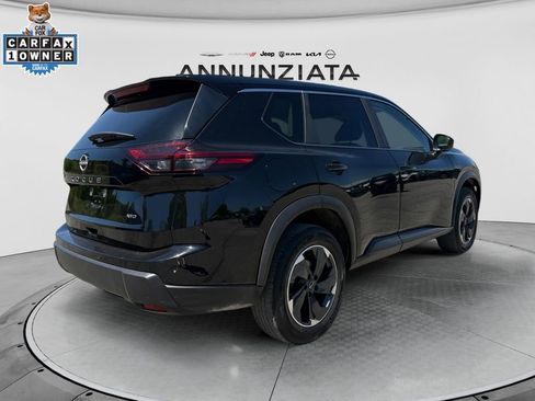 Certified 2025 Nissan Rogue SV AWD/4WD image 5