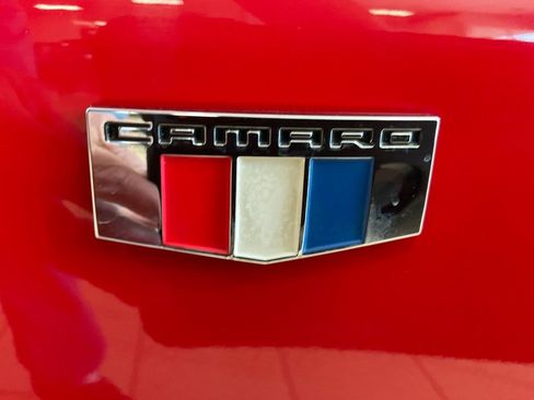 Used 2018 Chevrolet Camaro LT image 19