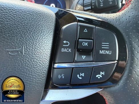 Used 2025 Ford Explorer ST-Line w/ ST-Line Street Pack AWD/4WD image 11