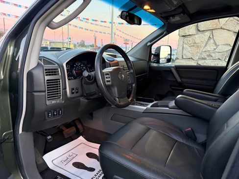 Used 2005 Nissan Titan LE w/ (T01) Tow Pkg image 13