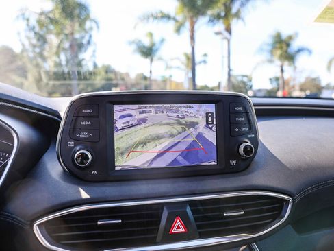 Used 2020 Hyundai Santa Fe SEL image 14