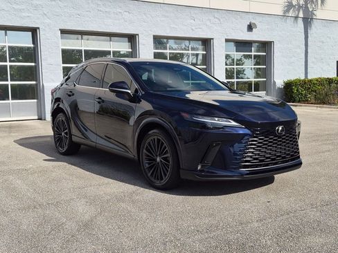 Used 2024 Lexus RX 350 Premium w/ Accessory Package (Z1) FWD image 3