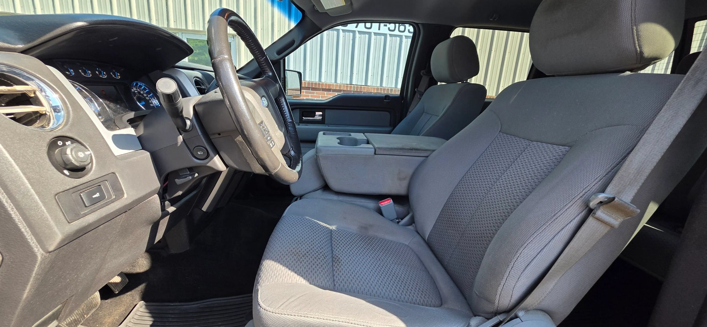 Used 2013 Ford F150 XLT w/ Luxury Equipment Group RWD image 10