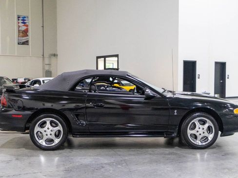 Used 1996 Ford Mustang Cobra RWD image 26