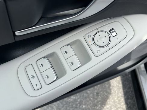 New 2026 Hyundai Sonata SEL FWD image 25