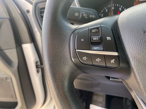 Used 2022 Ford Escape SE image 27