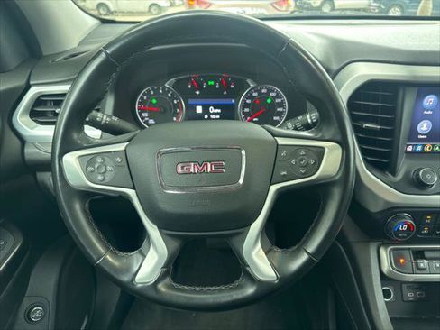 Used 2023 GMC Acadia SLT image 28
