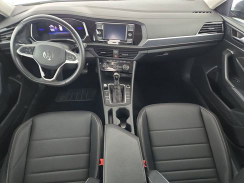 Used 2024 Volkswagen Jetta SE image 26