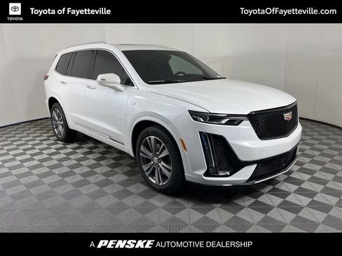 Used 2024 Cadillac XT6 Premium Luxury w/ Technology Package image 6