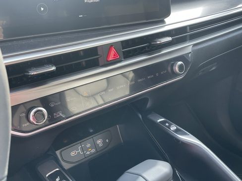 New 2026 Kia Sorento S w/ S Panoramic Sunroof Package image 15